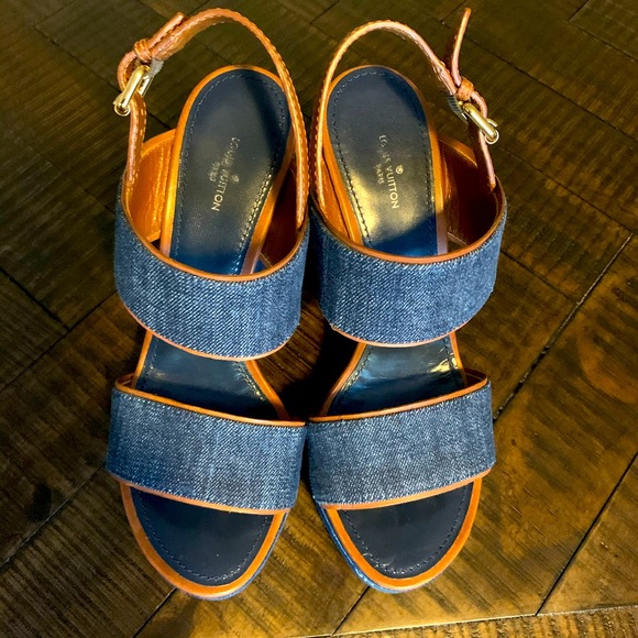 COPY - Louis Vuitton wedges - Picture 3 of 5